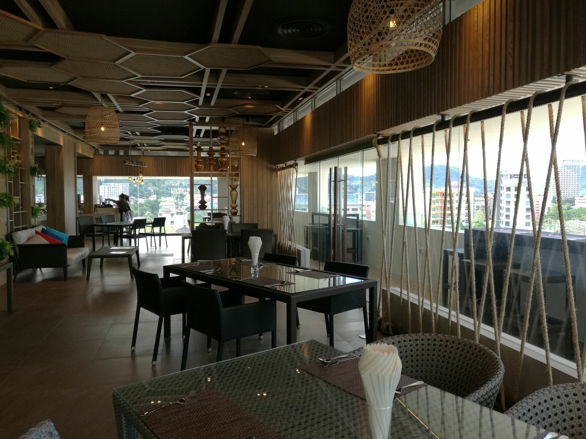 普吉岛旅程中心奥克伍德酒店【sha Extra Plus】